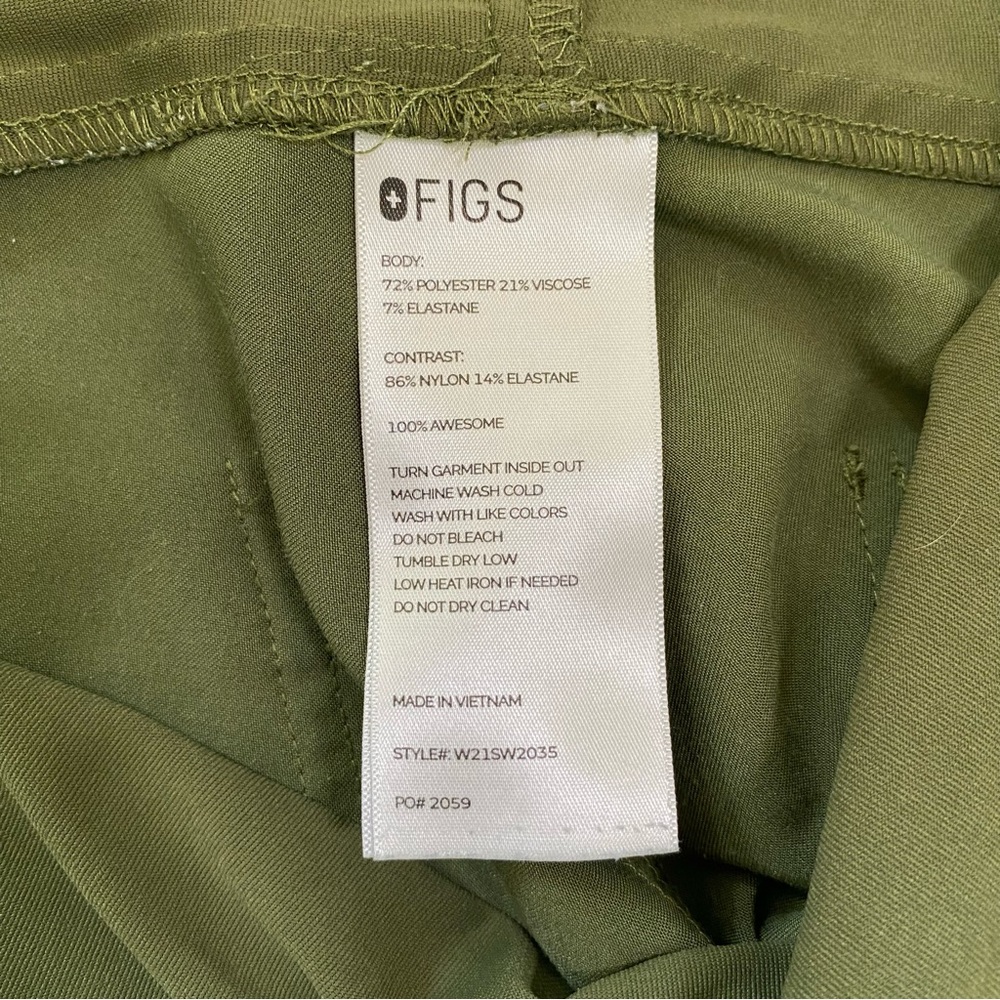 Figs Yola Maternity Skinny Scrub Pants Sz M Dark Olive Green Army Cargo Pockets - Picture 11 of 14